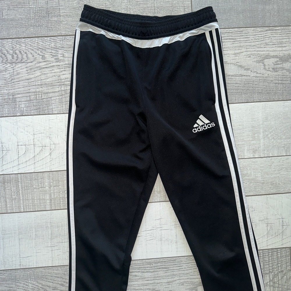 Adidas joggers